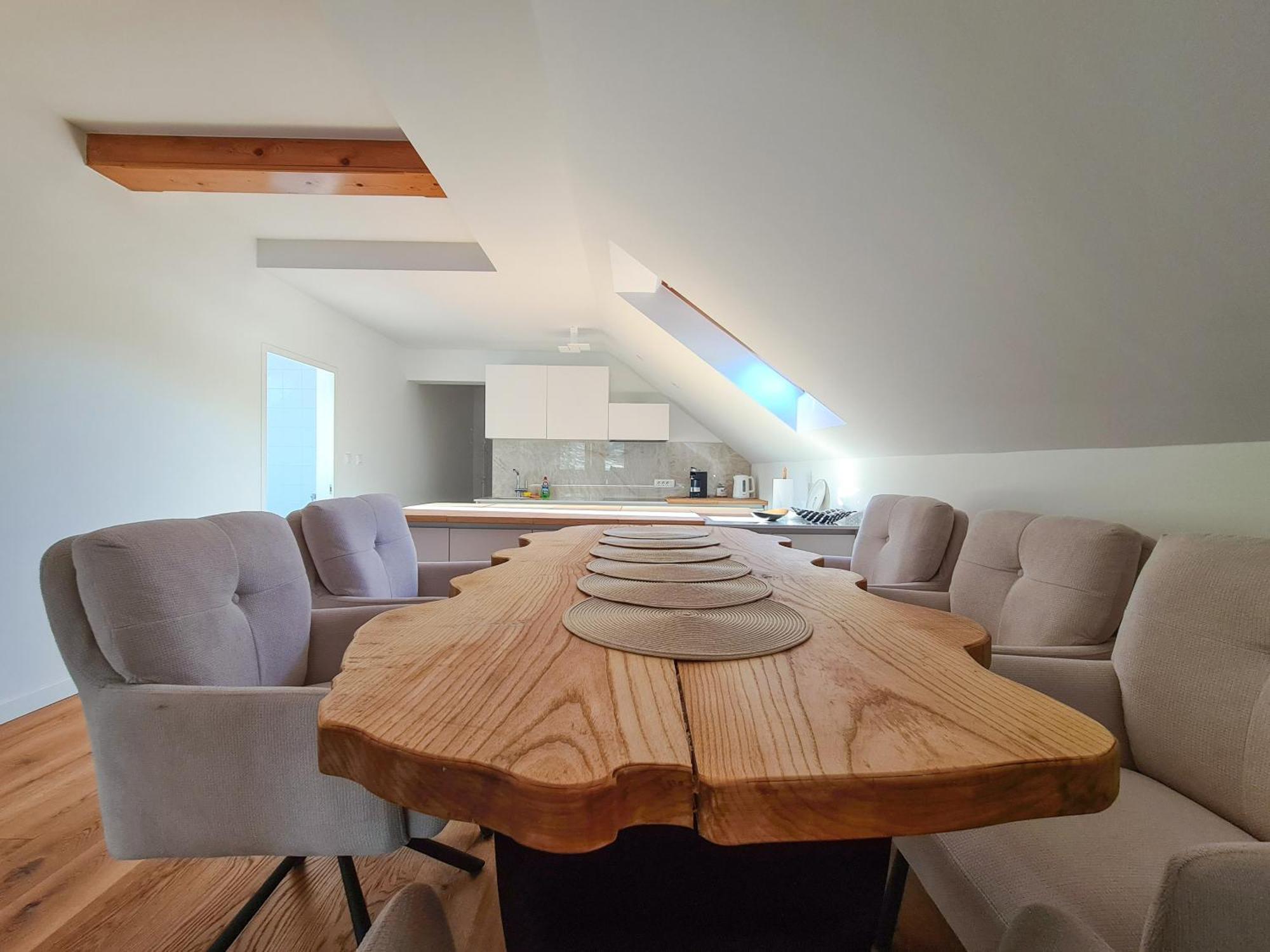 Eros Apartment كْرانْيِسكا غورا المظهر الخارجي الصورة
